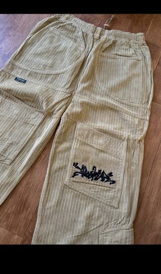Pantalones Baggy pana