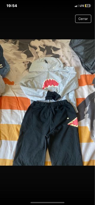 Conjunto tiburón niño gris y negro