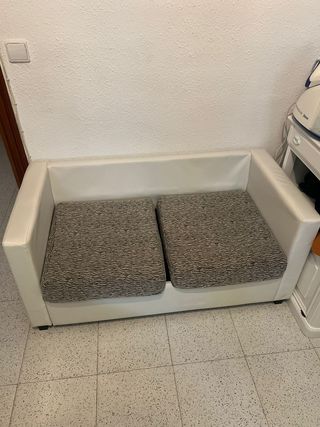 Mini Sofá Gris y Blanco