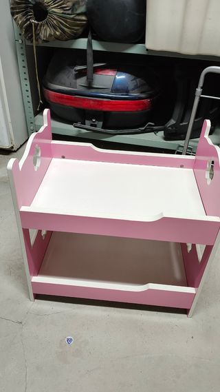 Cuna de juguete de madera rosa