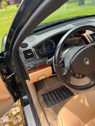Maserati Quattroporte 2006