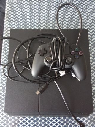 PS4 (PlayStation 4) Negra