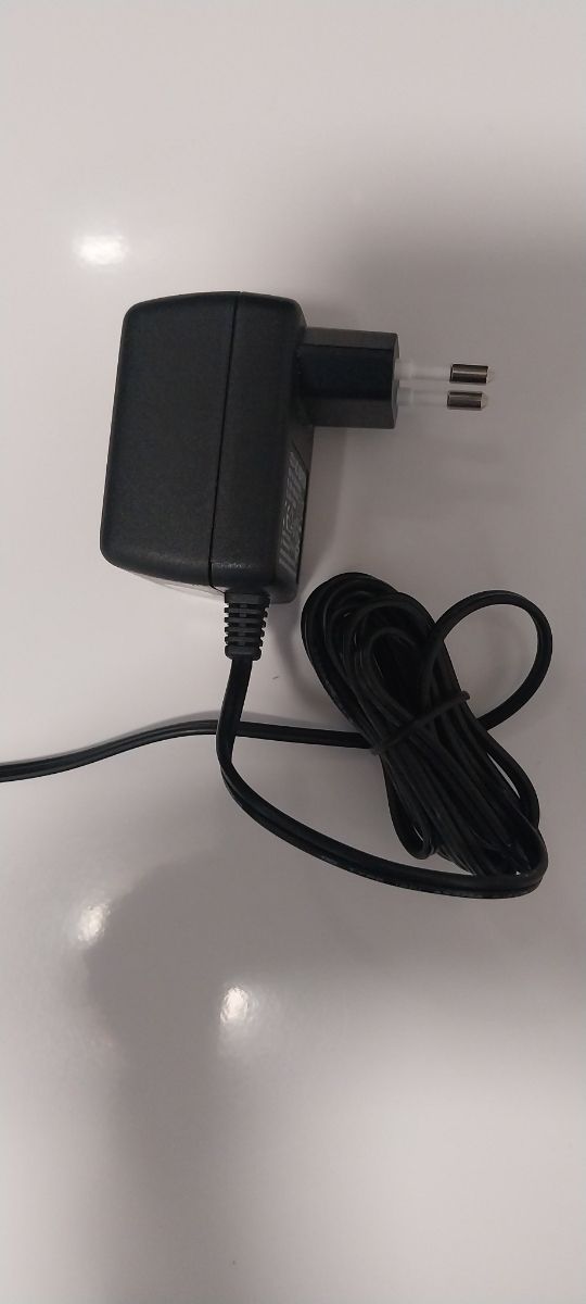 Adattatore AC HDD Nero