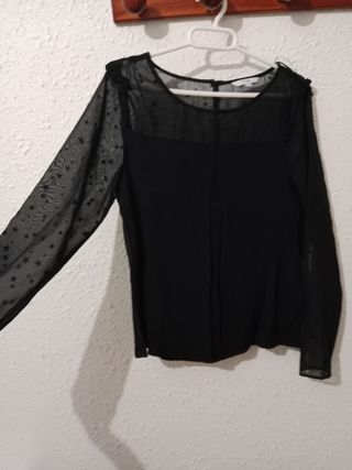 Blusa negra con estrellas