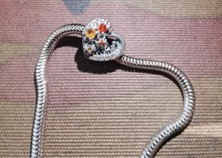 Pulsera Pandora Original + Charm