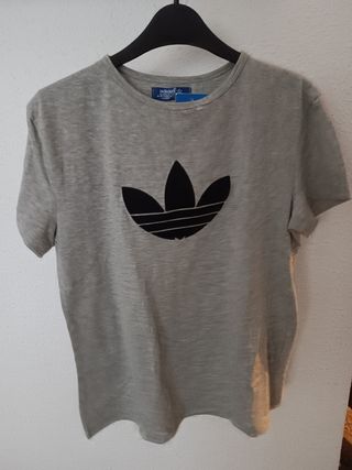 Camiseta Adidas Algodón Gris con logo negro