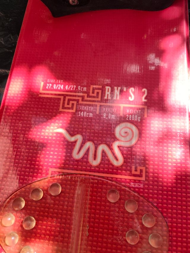 Tabla Snowboard Roja con Fijaciones