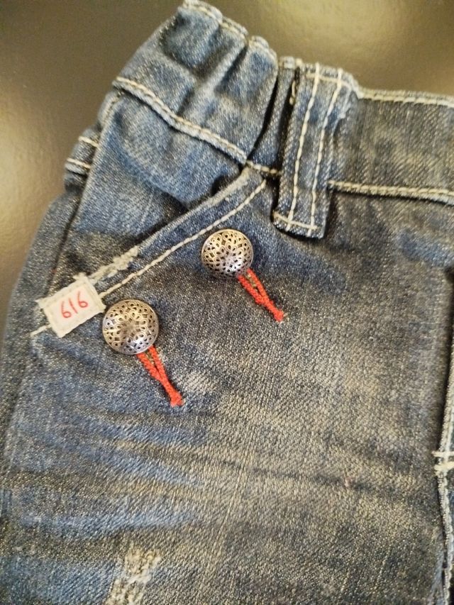 Pantalón vaquero ikks niña 1 año