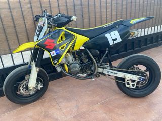 Suzuki RM85