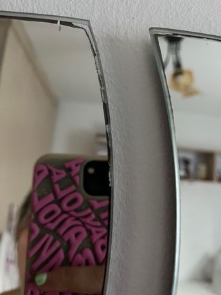 Un espejo curvado Ikea