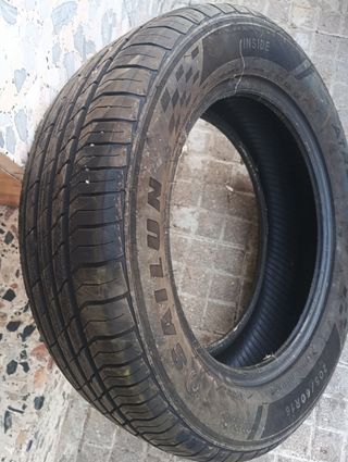 Neumático 205/60R16