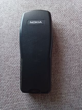Teléfono Nokia 3210 Gris