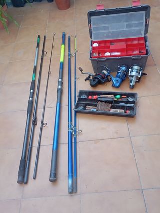 Cañas de pesca y carretes