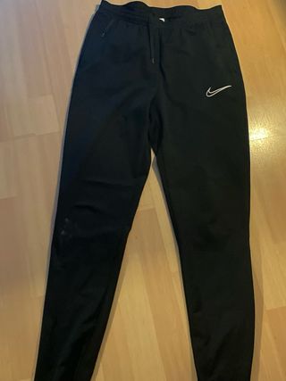 Pantalón chándal Nike negro