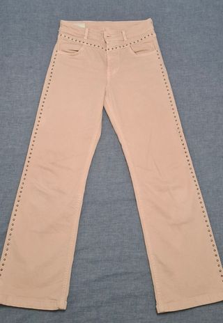 Pantalón Zara Rosa con Tachuelas