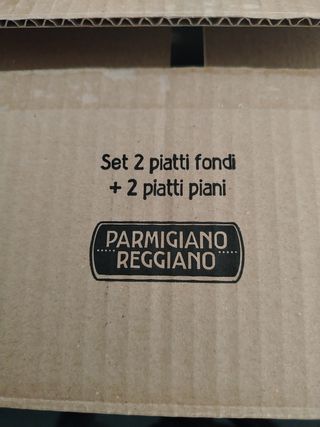 16 Piatti Porcellana Parmigiano Reggiano