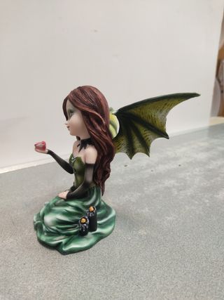 Figura Vampiresa Colección Medida 14 altox18ancho