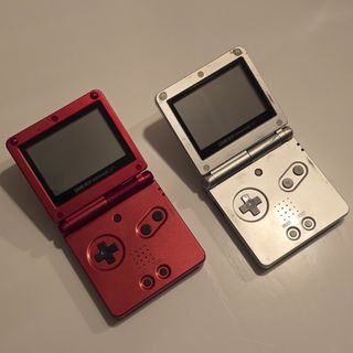 Lote Nintendo Advance SP + 7 Juegos