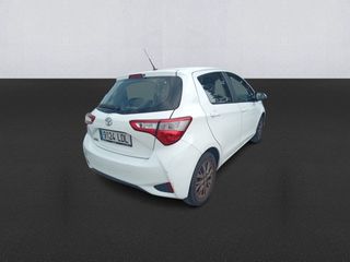 Toyota Yaris 1.0 Active 51 kW (69 CV)