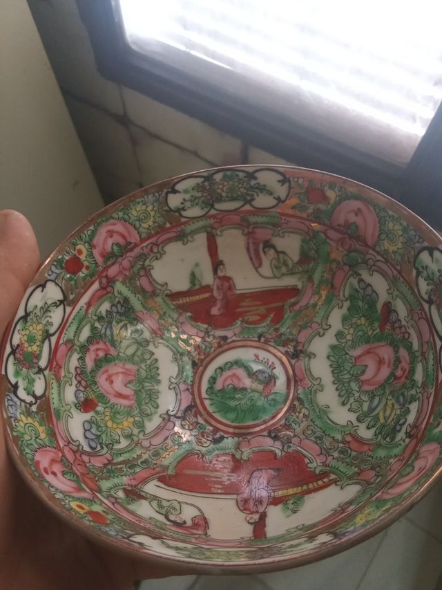 Cuenco antiguo chino pintado a mano