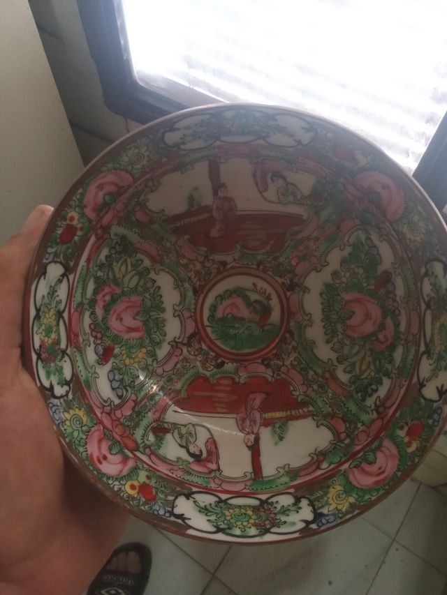 Cuenco antiguo chino pintado a mano