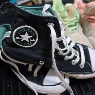 Zapatillas converse, rosas, rosas y verdes y azul 