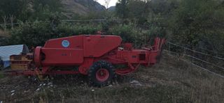 Empacadora Batlle 142 / Volteadora de hierba