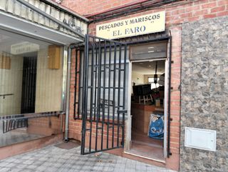 Local con posibilidad de transformar en vivienda