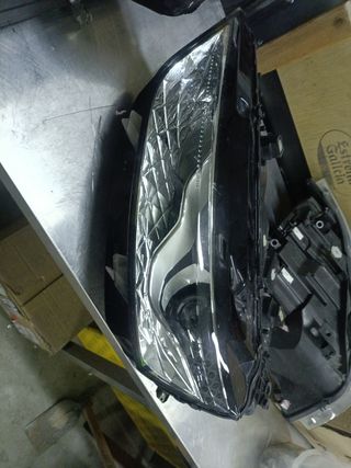 DS7 Faro Izquierdo 9821750380