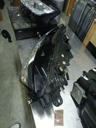DS7 Faro Izquierdo 9821750380