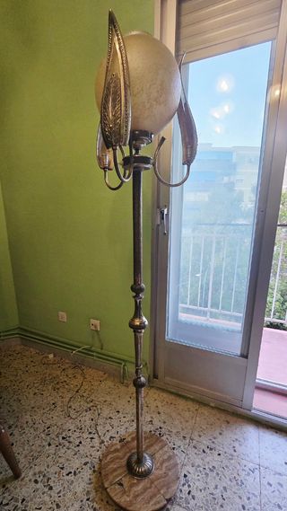 Lámpara de techo y suelo a juego