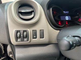 Renault Trafic Furgón Doble Cabina 27 L1 dci 88kW