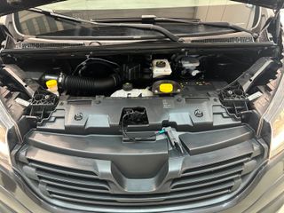 Renault Trafic Furgón Doble Cabina 27 L1 dci 88kW