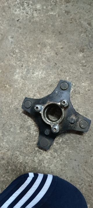 Crucetas delanteras LTZ