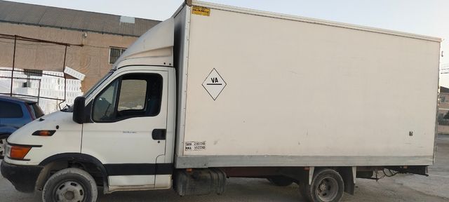 Camión Iveco muy buen estado