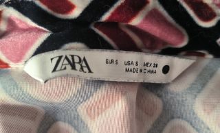 Vestido patrón geometríco Zara