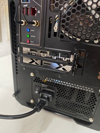 PC Gamer Ryzen 5 5600X RX 6700 XT 12GB