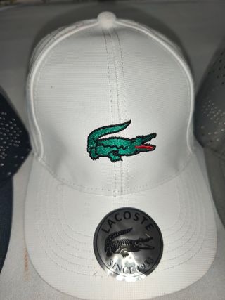 Gorra de los colores que están ai 