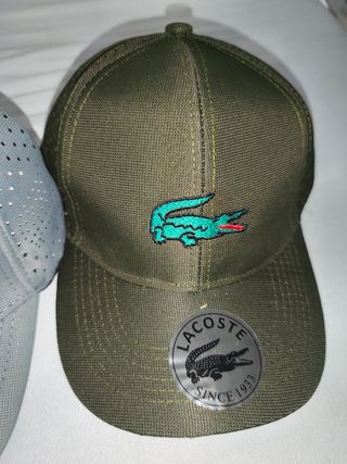 Gorra de los colores que están ai 