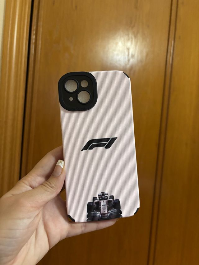 Funda iPhone 15 Plus Diseño F1