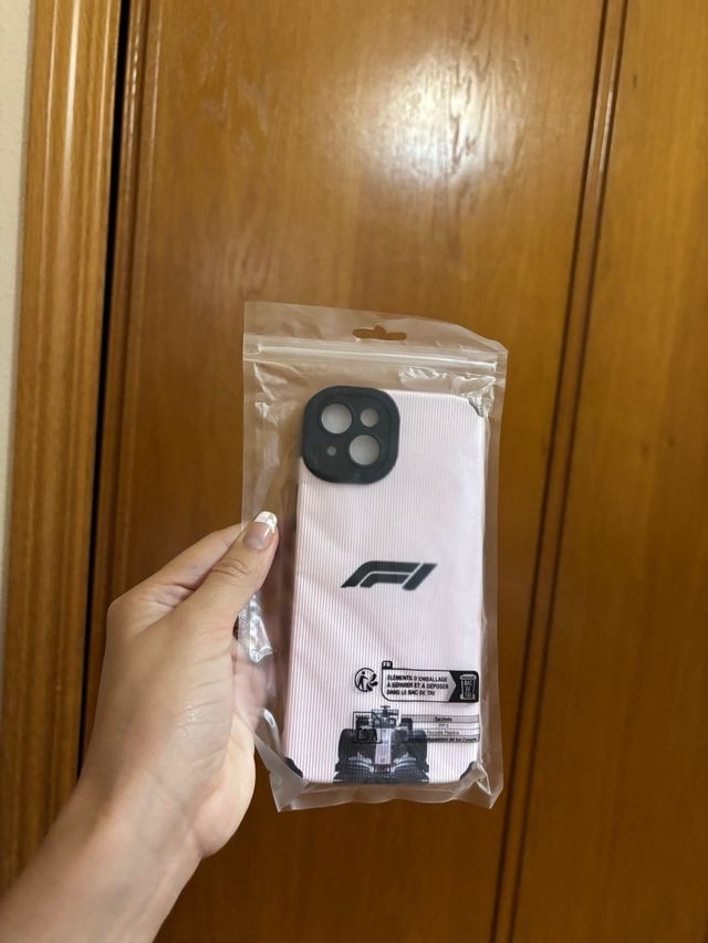 Funda iPhone 15 Plus Diseño F1