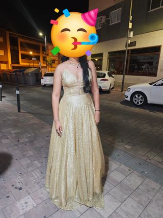 Vestido de fiesta elegante dorado