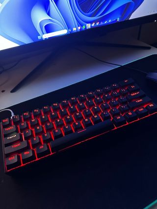 Teclado Mecánico Dierya DK61E 60% Marrón