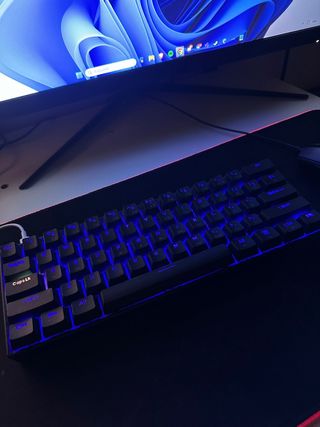Teclado Mecánico Dierya DK61E 60% Marrón