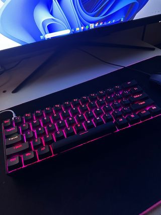 Teclado Mecánico Dierya DK61E 60% Marrón