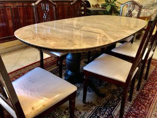 Tavolo Ovale in Marmo Artigianale