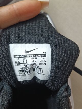 Zapatillas Nike Shox R4 Blancas y Negras