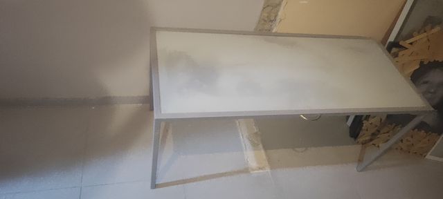 Mesa de centro cristal y metal gris