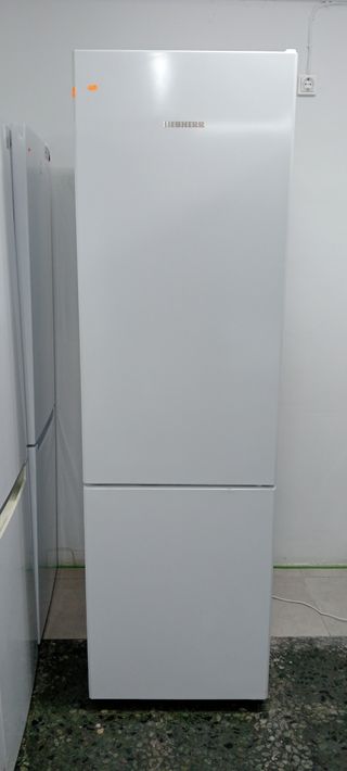 NEVERA COMBI LIEBHERR NO FROST ENERGÍA A+