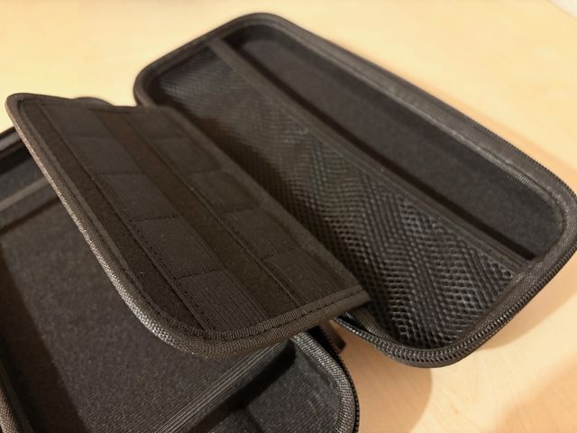 Custodia rigida per Nintendo Switch,